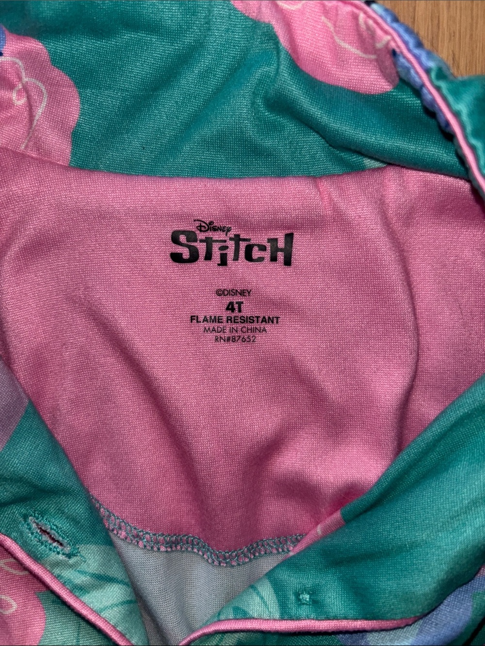Stitch Short Pajama Set - Picture 4 of 4